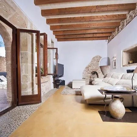 Holiday home Casa Murallas 6 Con Piscina En Cerca De Playas